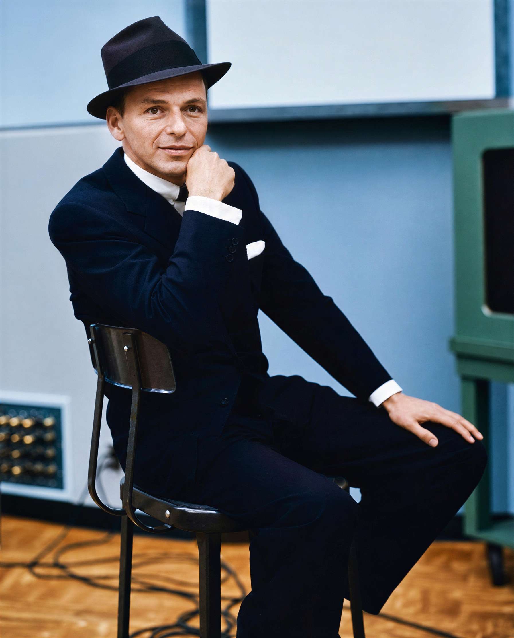 Frank Sinatra · 1957 restored with Forevi